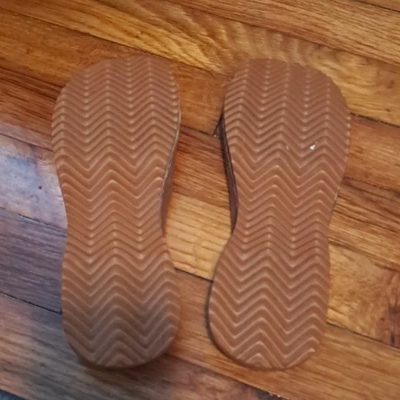 ⌛️ Suede Clogs 2/9 - Picture 8 of 8